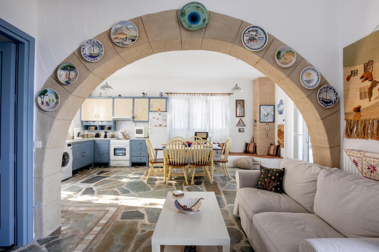 アルハンゲロス Nefeli Houseヴィラ エクステリア 写真